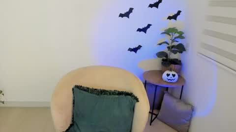 Snapshot of alissonkisses chatting on 10.26.25 alisson online show from 10.26.25