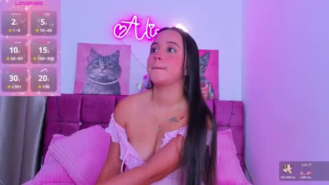 Alisson  online show from 05.12.26