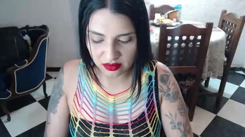 Alix online show from 10.22.25