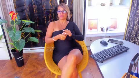 Alix online show from 01.25.25