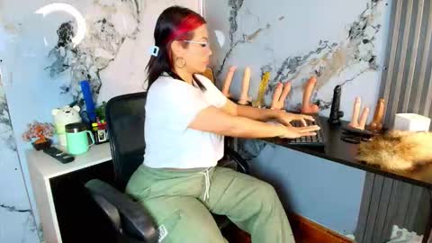 Alix online show from 02.08.26