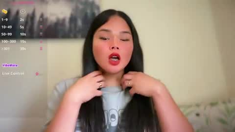 A CUTE GIRL NAME ALIYAH online show from 07.09.26