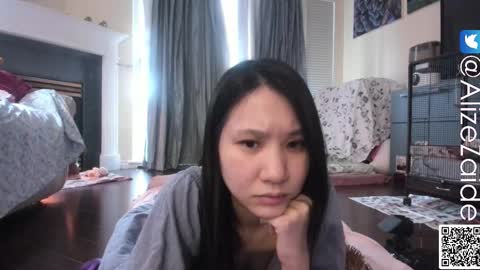 Alize Zaide online show from 12.03.25