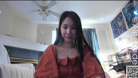 Alize Zaide online show from 04.07.26