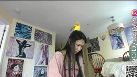 Alize Zaide online show from 04.22.26