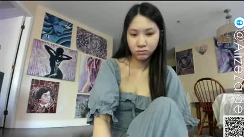 Alize Zaide online show from 05.05.26