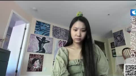 Alize Zaide online show from 06.10.26