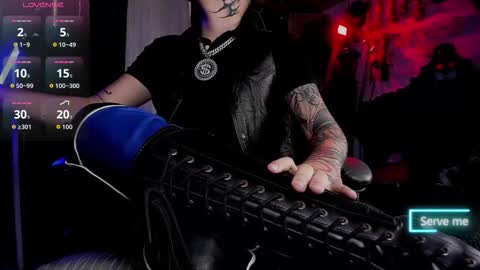   online show from 11.15.25