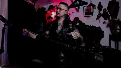 Snapshot of allanhurtss chatting on 01.09.26 online show from 01.09.26