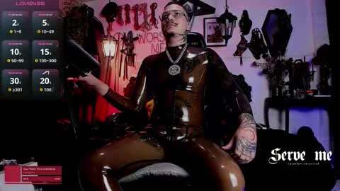 Snapshot of allanhurtss chatting on 01.14.26 online show from 01.14.26