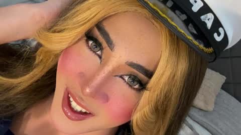 Miss Gia online show from 10.05.25