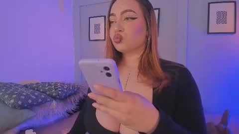 Laura online show from 06.11.26