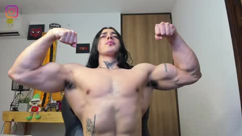 independent model 3 online show from 01.18.25