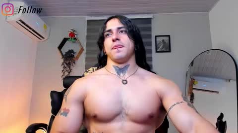 independent model 3 online show from 10.29.25