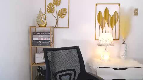 Your Lovely Allena online show from 12.02.24