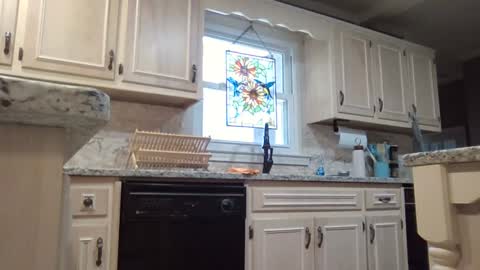 wishlist on bio online show from 09.10.25