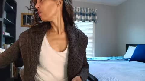 wishlist on bio online show from 10.06.25