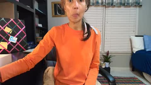 wishlist on bio online show from 12.03.25