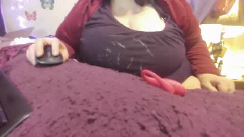 Snapshot of alli_kat78 chatting on 12.10.24 Alli Kat online show from 12.10.24