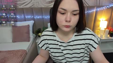 Snapshot of alli_zi chatting on 02.16.25 Blair online show from 02.16.25
