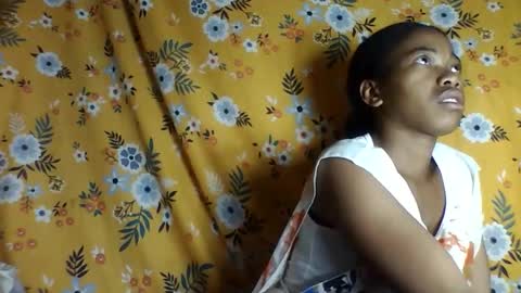 Snapshot of alliciax632770 chatting on 12.14.25 alliciax632770 online show from 12.14.25