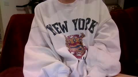 Snapshot of alliebearx chatting on 02.26.25 alliebearx online show from 02.26.25