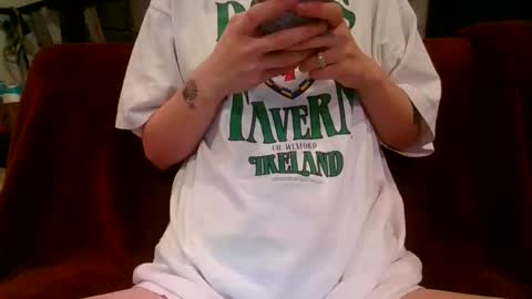 Snapshot of alliebearx chatting on 03.03.25 alliebearx online show from 03.03.25