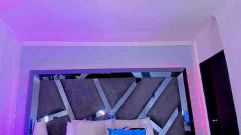 Snapshot of allijadid chatting on 02.01.25    online show from 02.01.25