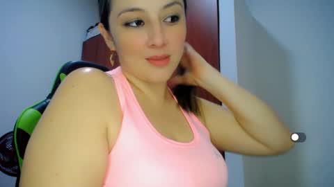 Snapshot of allison_baby_2416 chatting on 12.25.24 Alisson online show from 12.25.24