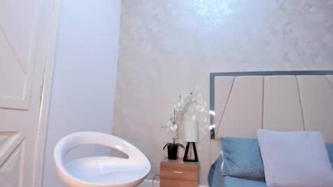 Snapshot of allison_whitee chatting on 03.06.26 Allison whitee online show from 03.06.26