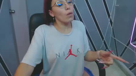 Snapshot of allisonlove_88 chatting on 01.26.25 ALLISON online show from 01.26.25