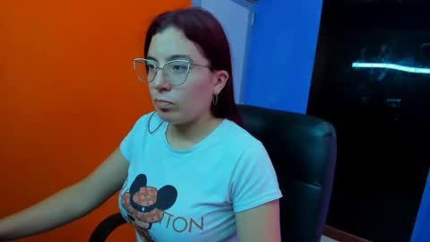 Snapshot of allisonlove_88 chatting on 09.23.25 ALLISON online show from 09.23.25