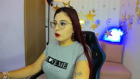 Snapshot of allisonlove_88 chatting on 12.02.25 ALLISON online show from 12.02.25