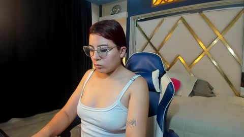 Snapshot of allisonlove_88 chatting on 05.24.26 ALLISON online show from 05.24.26