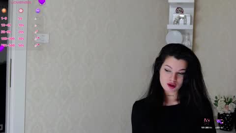 Snapshot of allisonn223 chatting on 02.04.25 Deea online show from 02.04.25