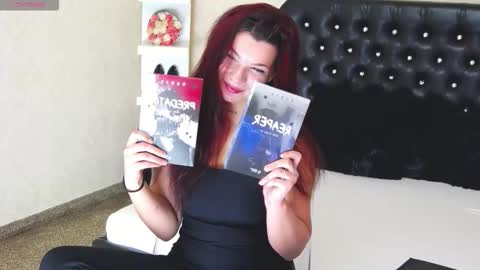 Snapshot of allisonn223 chatting on 10.25.25 Deea online show from 10.25.25