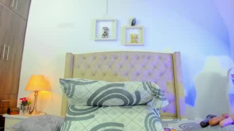 allisson online show from 02.15.25