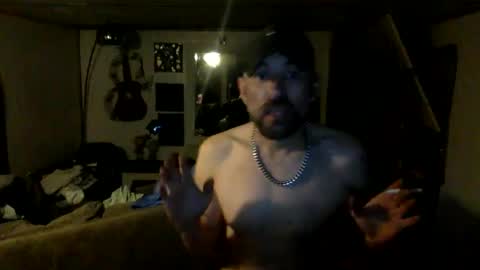 Snapshot of allitrunnin chatting on 01.06.26 allitrunnin online show from 01.06.26