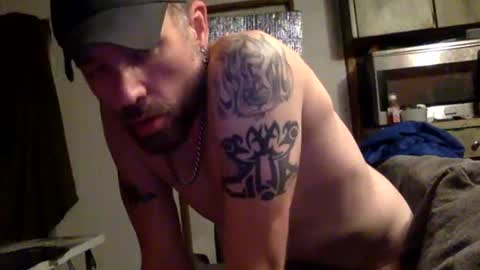 Snapshot of allitrunnin chatting on 02.15.26 allitrunnin online show from 02.15.26