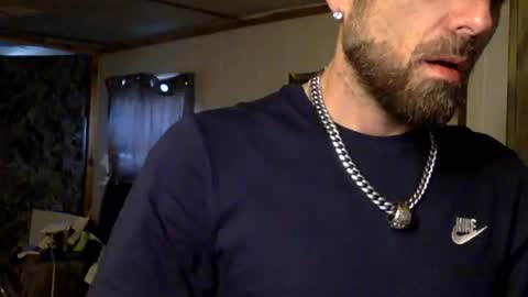 Snapshot of allitrunnin chatting on 02.28.26 allitrunnin online show from 02.28.26