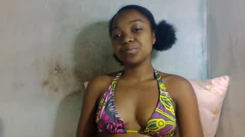 allizida01 online show from 06.13.26