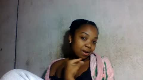 allizida01 online show from 06.16.26
