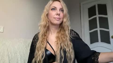 Nika online show from 05.24.26