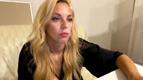 Nika online show from 07.10.26