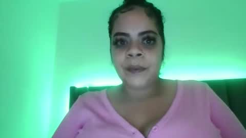 Snapshot of alluringbarbie chatting on 10.04.25 alluringbarbie online show from 10.04.25