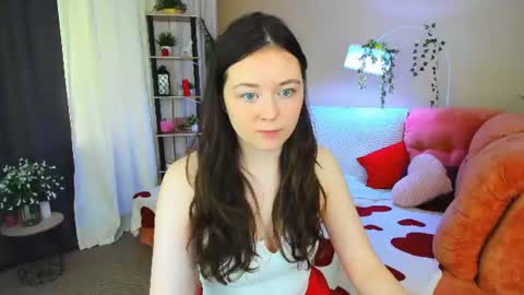 alluringeyess online show from 06.19.26