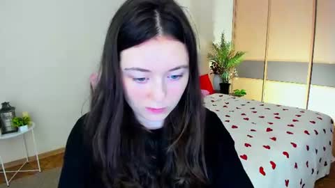 alluringeyess online show from 07.05.26