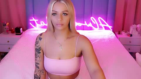 AlwaysHot online show from 12.16.24