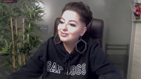         online show from 01.27.25