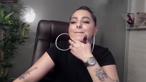         online show from 03.11.25